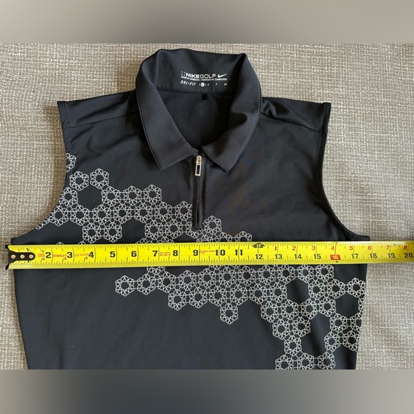 Nike Golf Women’s Golf Dri Fit Sleeveless Top size Small Black and white - Picture 9 of 10